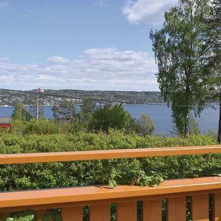 Three-bedroom Holiday In Satre * Sætre