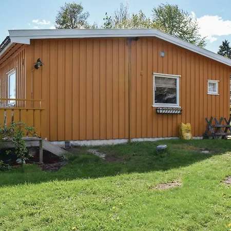 Three-bedroom Holiday In Satre *
