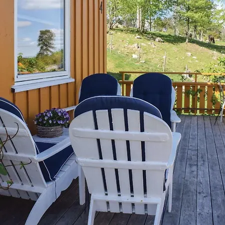 Three-bedroom Holiday In Satre Sætre